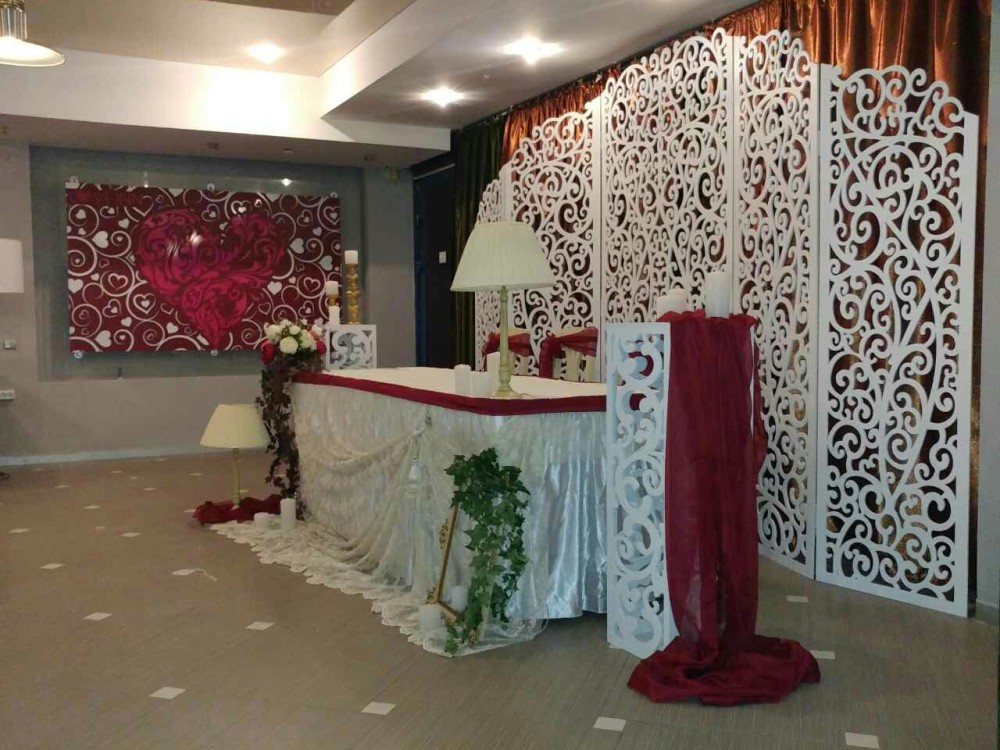 Lerroy Love Inn, Event - Club