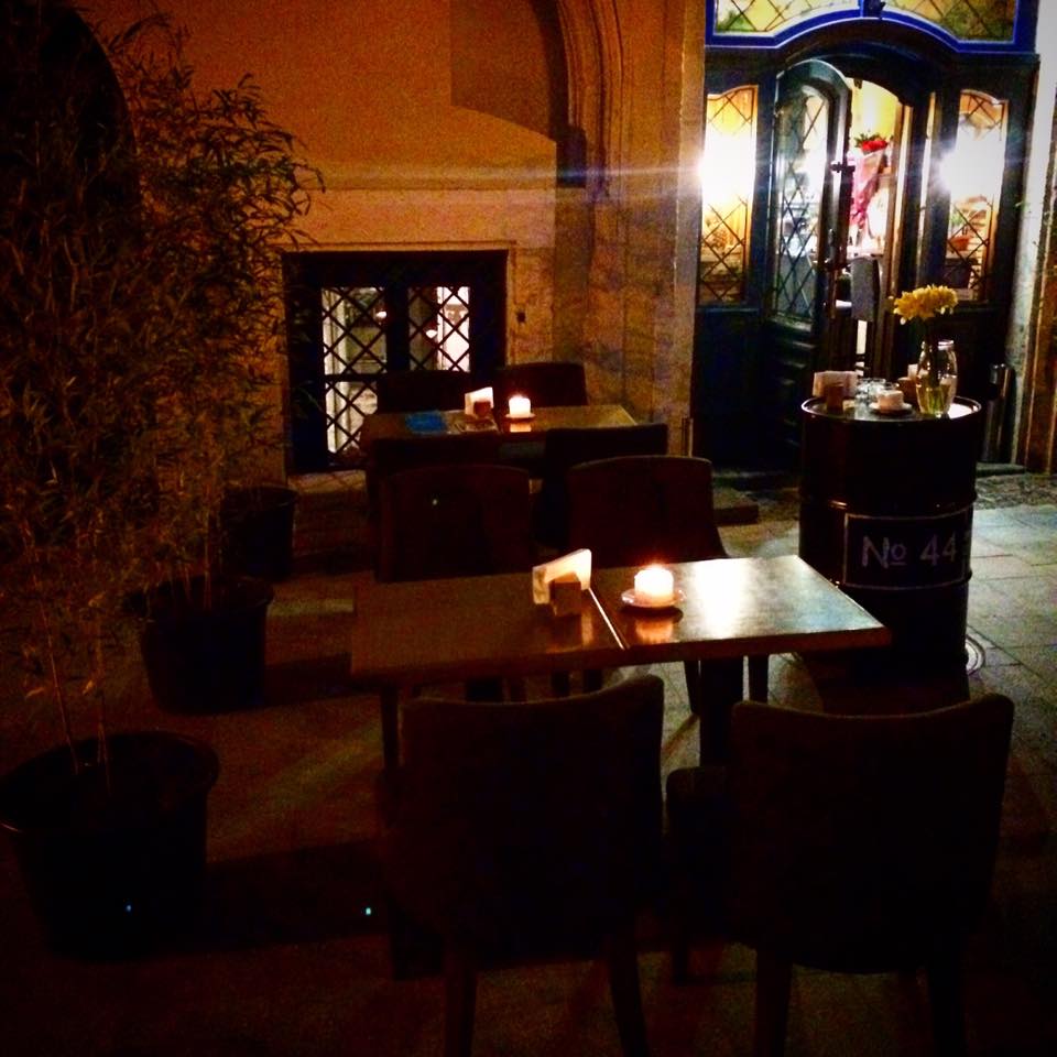 Гастропаб «44 Bar Lviv»