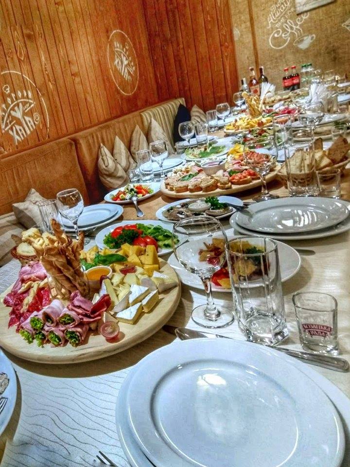 Pyrohova Khata Cafe