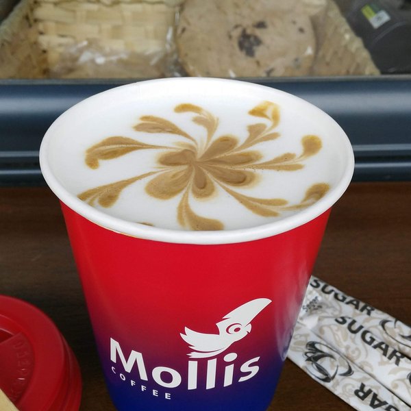 Кофейня «Mollis» на Шырокой