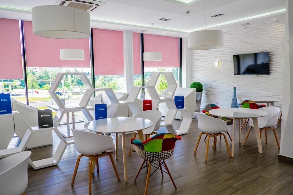 Di Vetro Restaurant