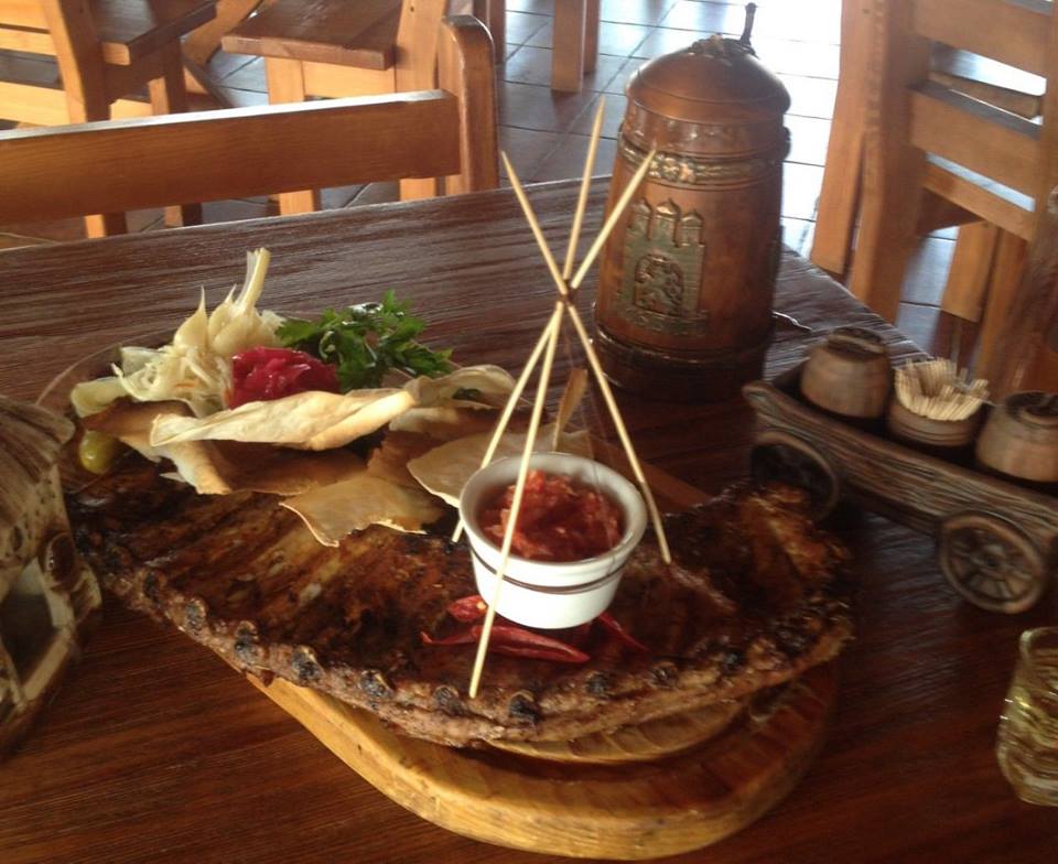 Stantsiia Manhal Grill bar