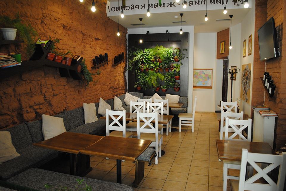 Forrest Pub
