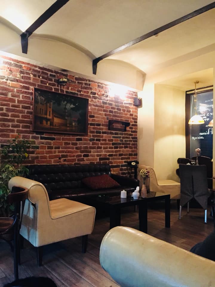 Arsenalska ta Freska Cafe