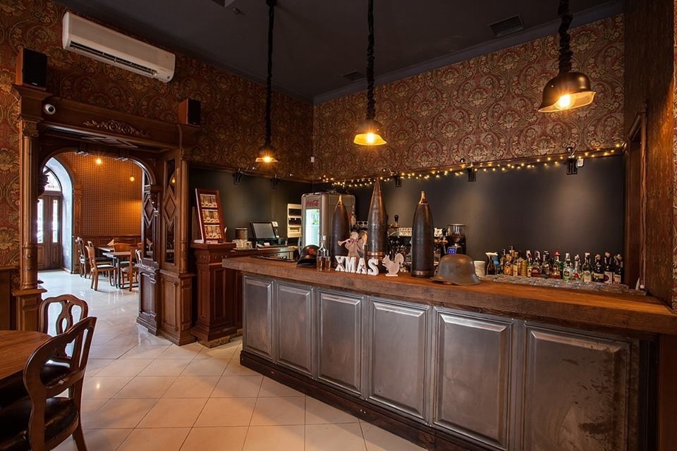Zalizna Shapka Historic pub