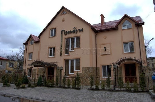 Premium Hotel