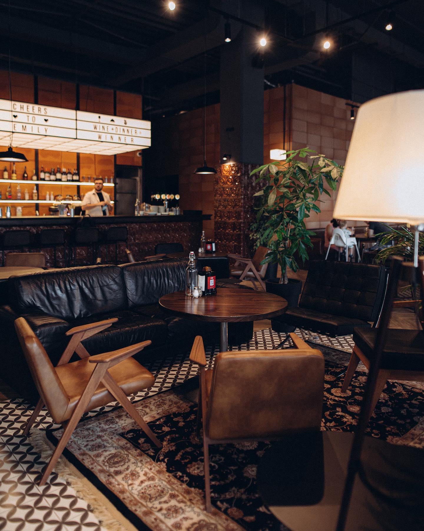 Emily Restaurant 