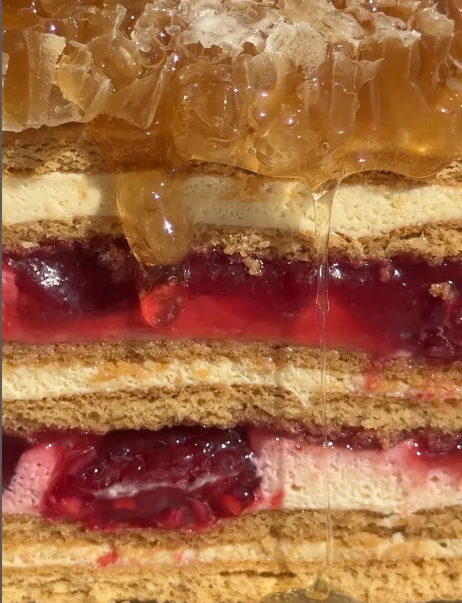 Пекарня-кондитерська SHOco. на Угорській. Мистецтво десерту