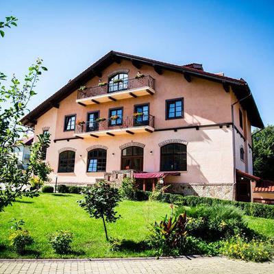 Банкетний зал «Фазенда на Гончарах»